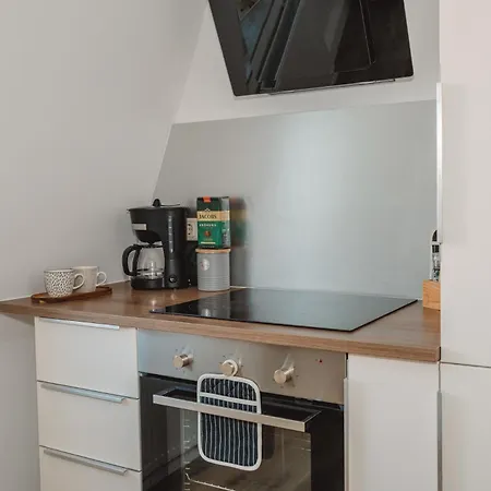 Apartamento One4five Apartments, Strandhaus, Gemütliches Wohnen In *