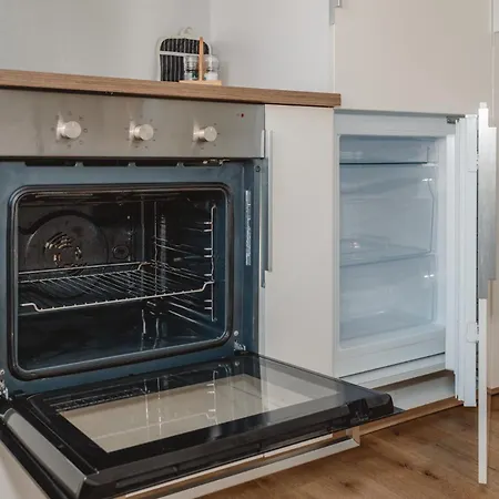 One4five Apartments, Strandhaus, Gemütliches Wohnen In Dresde