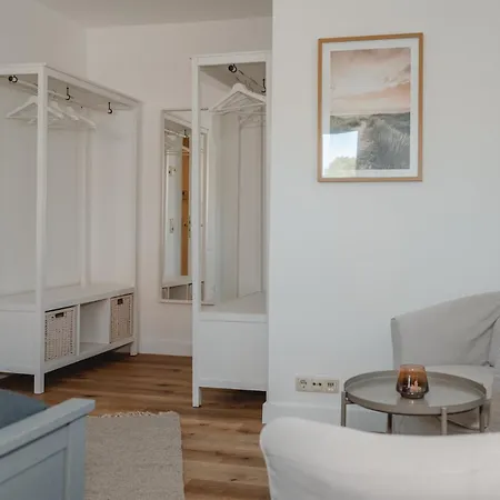 One4five Apartments, Strandhaus, Gemuetliches Wohnen In *